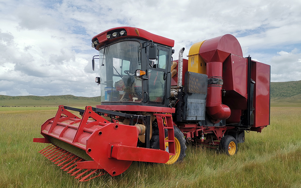 標題：9ZZ-3.0型禾本科牧草種子收獲機
瀏覽次數(shù)：156
發(fā)表時間：2023-12-12