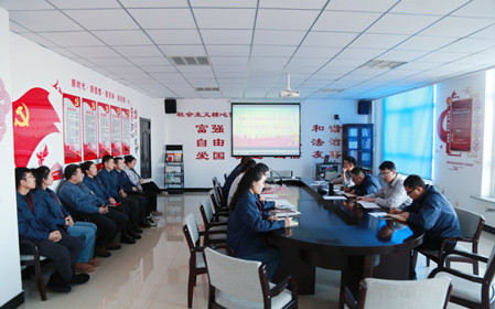 標(biāo)題：華德牧草公司黨委召開2023年度黨支部書記抓基層黨建述職評(píng)議會(huì)
瀏覽次數(shù)：1153
發(fā)表時(shí)間：2024-01-10